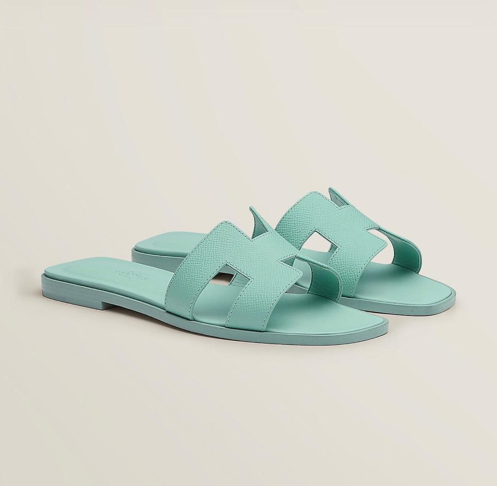 Oran sandal